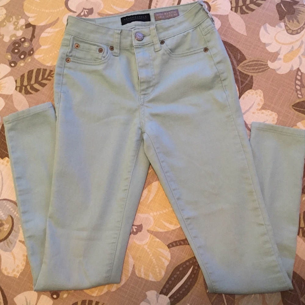 Aeropostale High Waisted Ankle Jegging